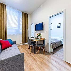 Studio met een King Size Bed